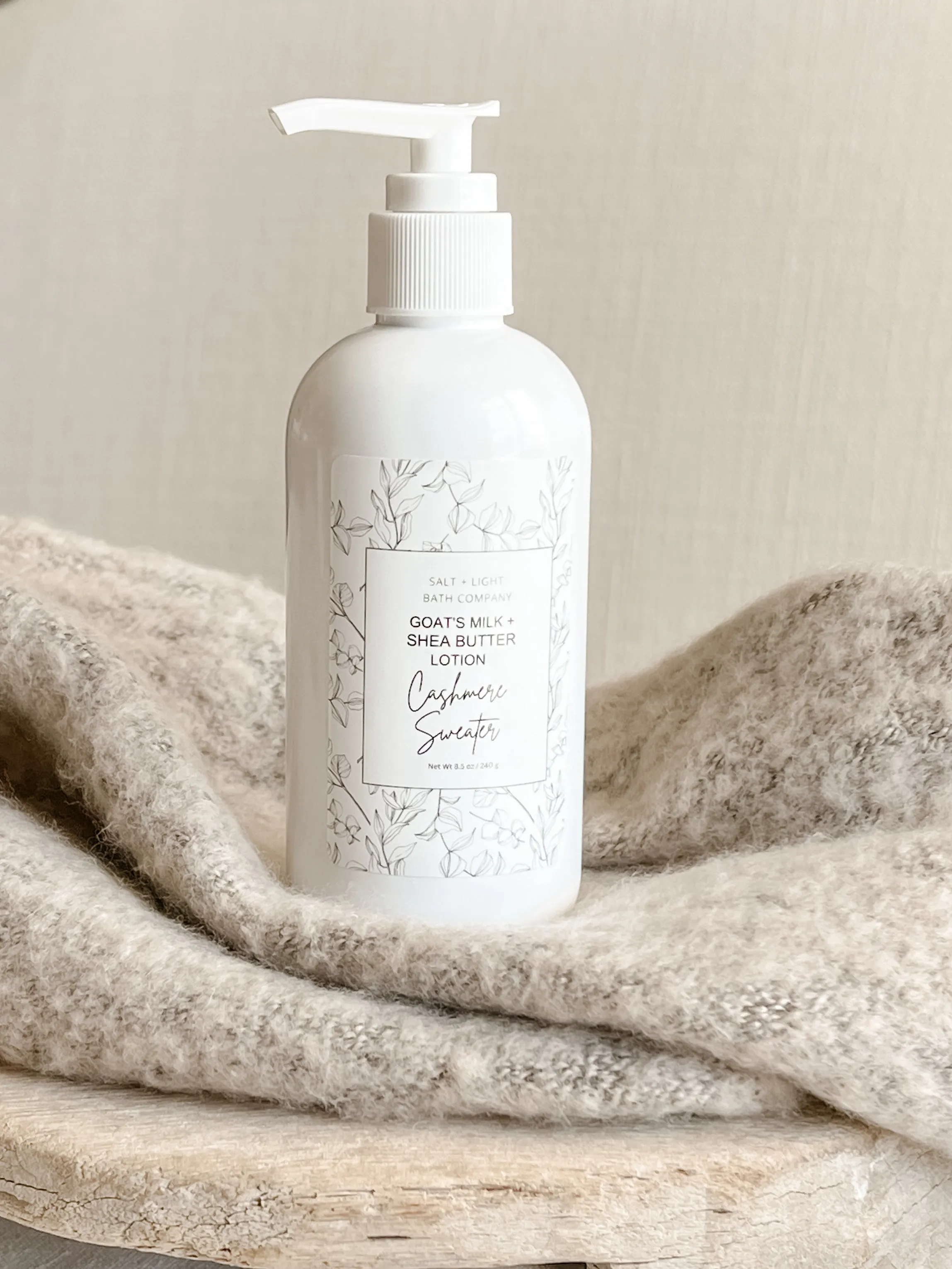 8 oz Cashmere Sweater Hand Lotion