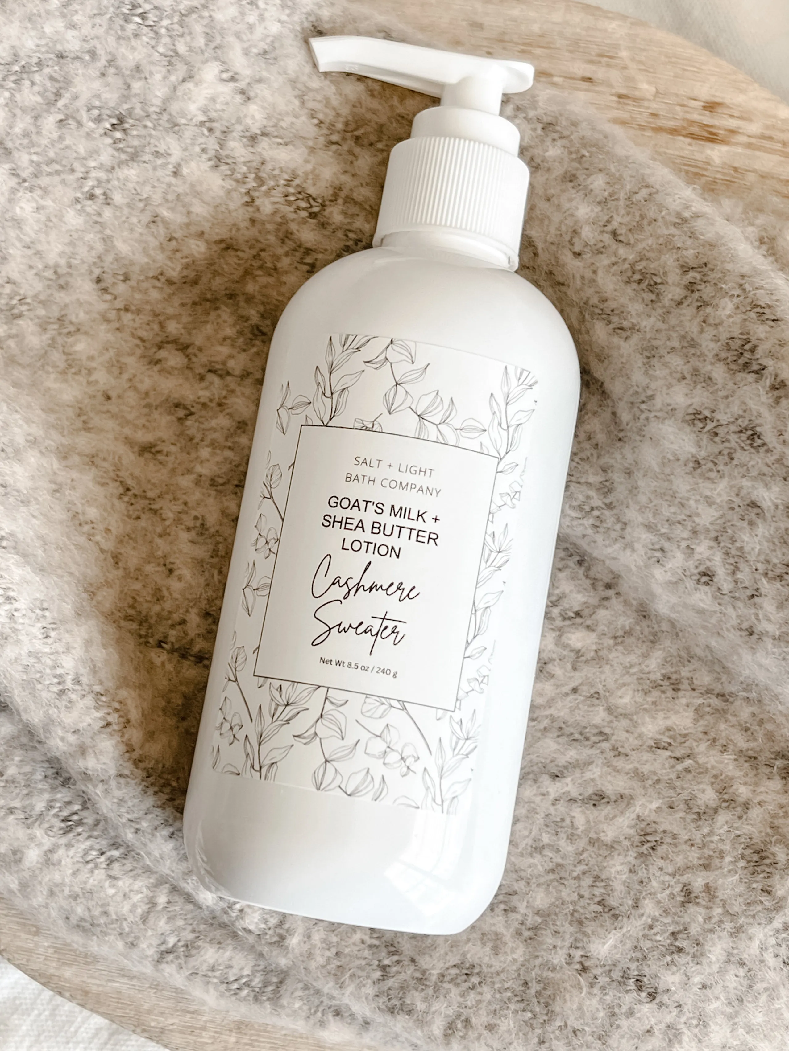 8 oz Cashmere Sweater Hand Lotion